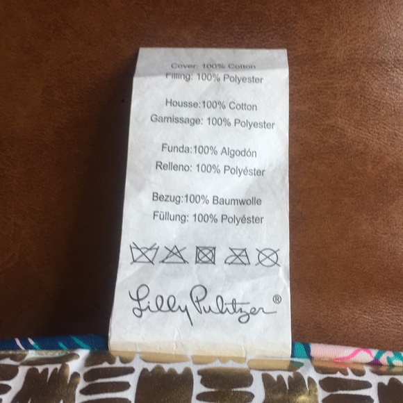 NWT Lilly Pulitzer square decorative pillow - Picture 6 of 9